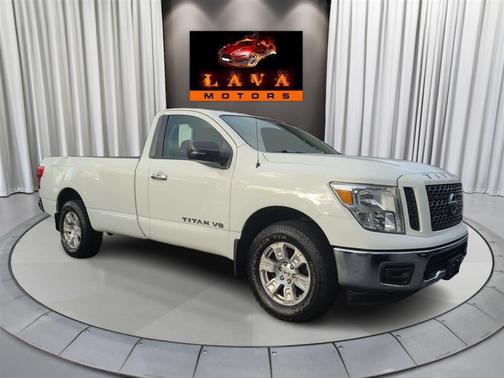 2019 Nissan Titan SV
