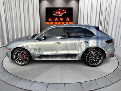 2017 Porsche Macan GTS