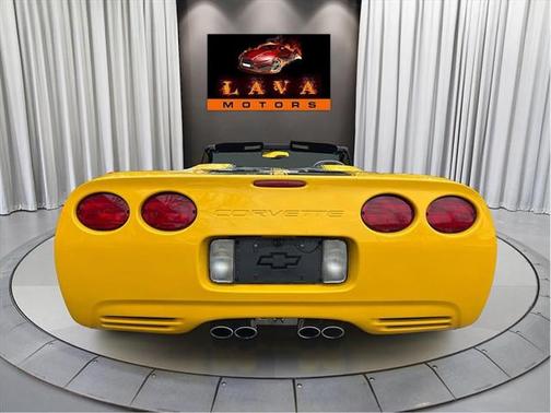 2003 Chevrolet Corvette Base