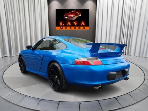 2004 Porsche 911 Carrera