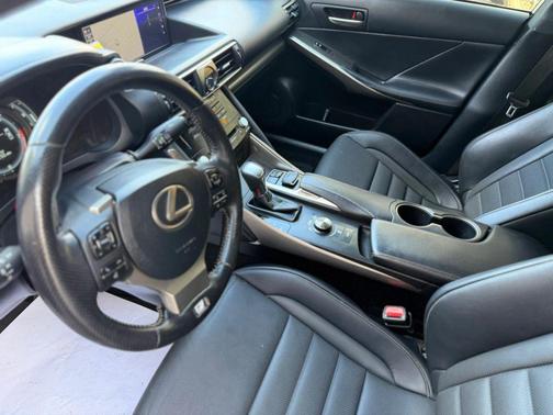 2018 Lexus IS 350 Base
