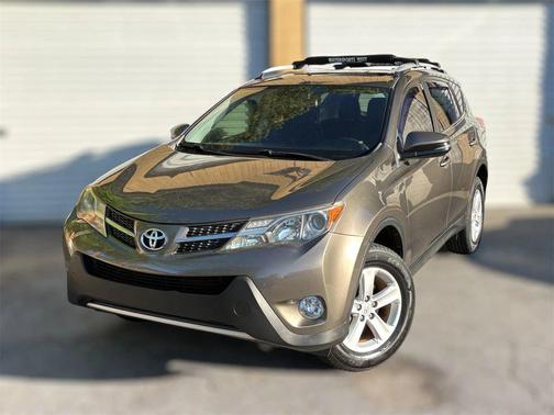 Spruce Mica 2013 Toyota RAV4 XLE