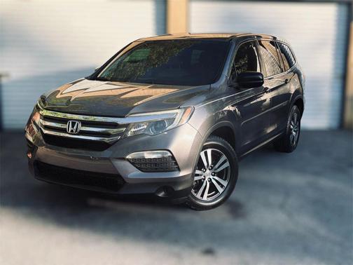 Modern Steel Metallic 2016 Honda Pilot LX