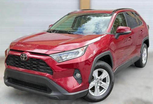 2019 Toyota RAV4 XLE