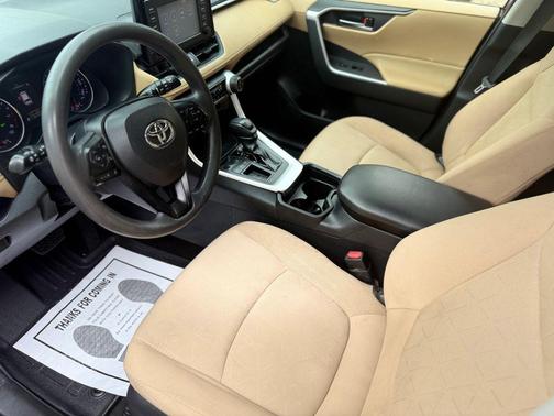 2019 Toyota RAV4 XLE