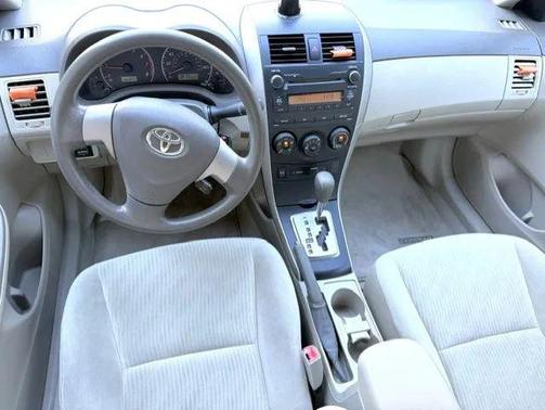 2010 Toyota Corolla XLE