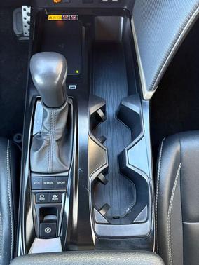 Black 2025 Toyota Camry SE