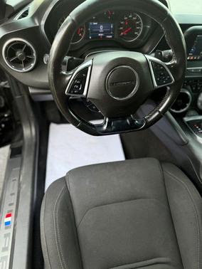 2019 Chevrolet Camaro 1LS