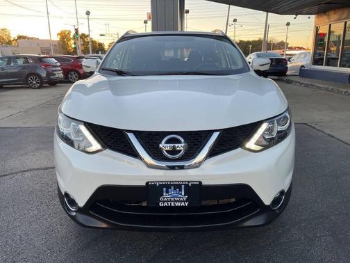 2017 Nissan Rogue Sport SV