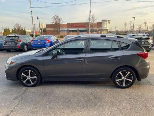 2019 Subaru Impreza 2.0i Premium