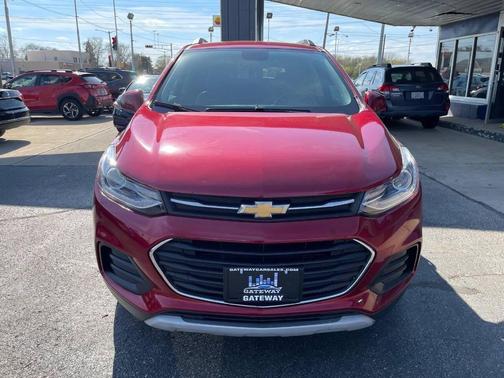 Cajun Red Tintcoat 2019 Chevrolet Trax LT