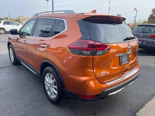 2018 Nissan Rogue SV