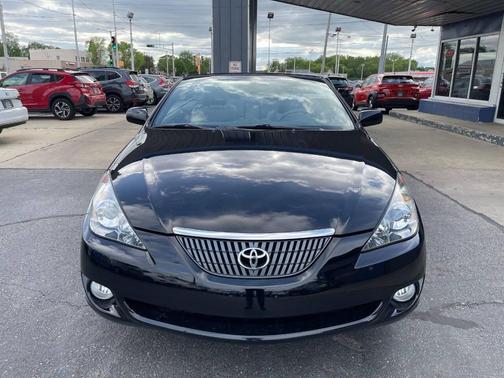 Black 2005 Toyota Camry Solara SLE V6