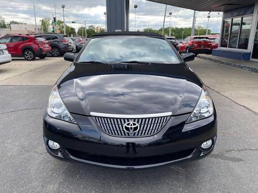 Black 2005 Toyota Camry Solara SLE V6