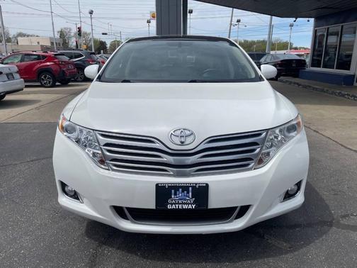 Blizzard Pearl 2010 Toyota Venza Base