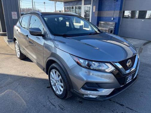 2020 Nissan Rogue Sport SV
