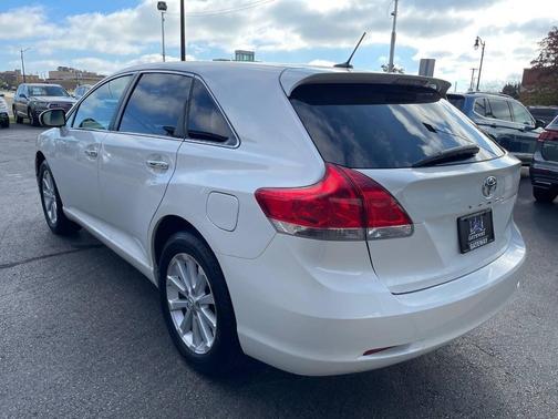 2009 Toyota Venza Base
