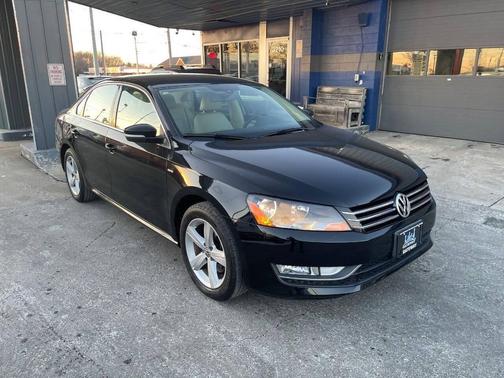 2015 Volkswagen Passat 1.8T Limited Edition