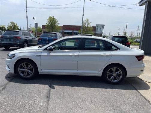 2020 Volkswagen Jetta 1.4T R-Line