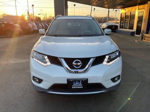 2015 Nissan Rogue SV