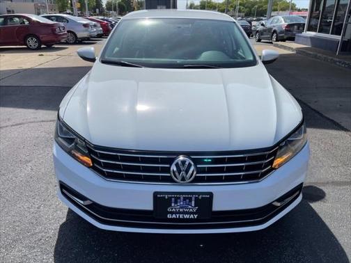2016 Volkswagen Passat 1.8T S