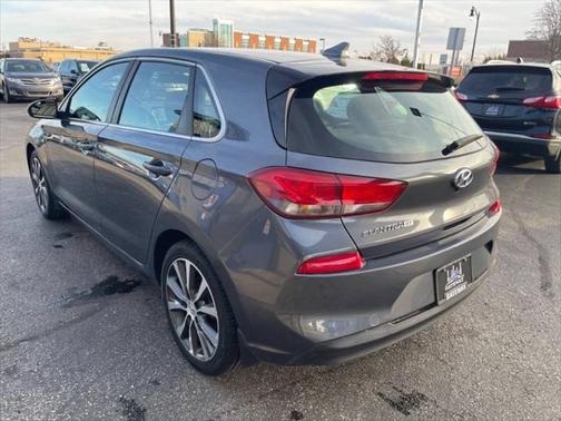 2018 Hyundai Elantra GT Base