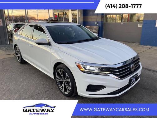 2022 Volkswagen Passat 2.0T SE