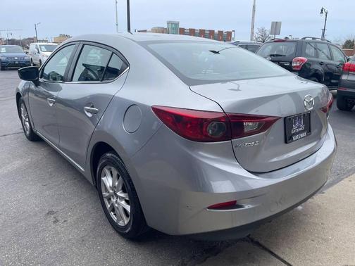 2016 Mazda Mazda3 i Sport