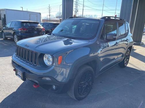 2017 Jeep Renegade Trailhawk