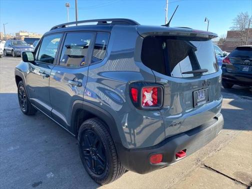 2017 Jeep Renegade Trailhawk