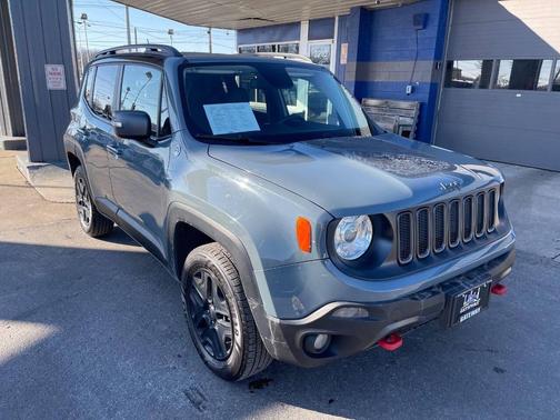 2017 Jeep Renegade Trailhawk