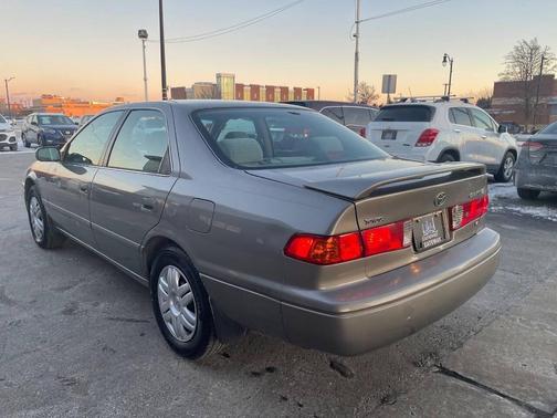 2000 Toyota Camry LE V6
