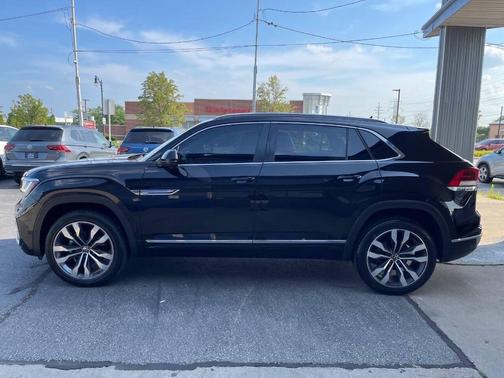 2021 Volkswagen Atlas Cross Sport 3.6L V6 SEL R-Line