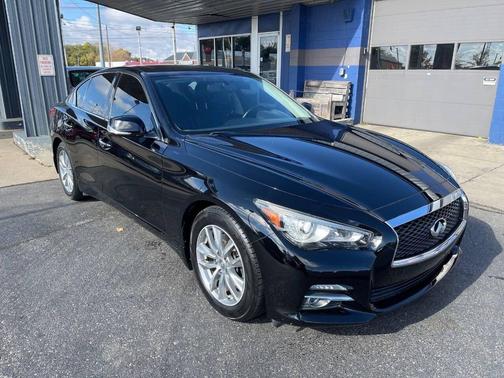 2016 INFINITI Q50 2.0T Premium