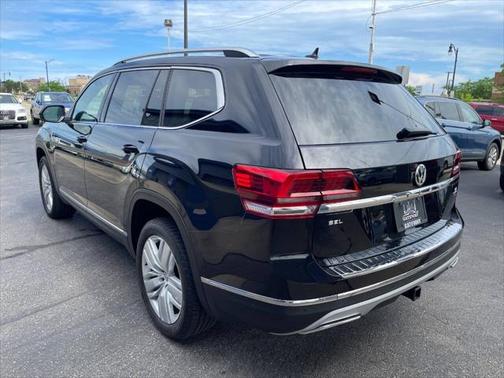 2018 Volkswagen Atlas 3.6L SEL Premium