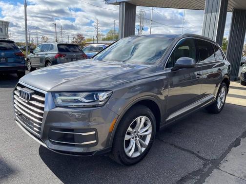 2019 Audi Q7 55 Premium