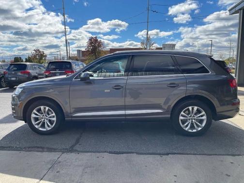 2019 Audi Q7 55 Premium