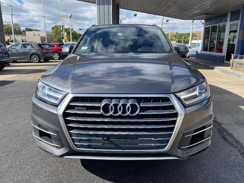 2019 Audi Q7 55 Premium