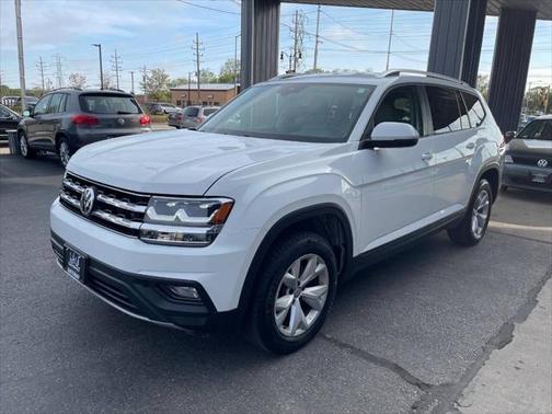 2018 Volkswagen Atlas 3.6L SE w/Technology