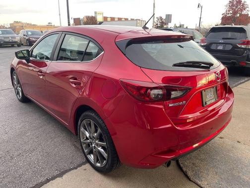 2018 Mazda Mazda3 Touring