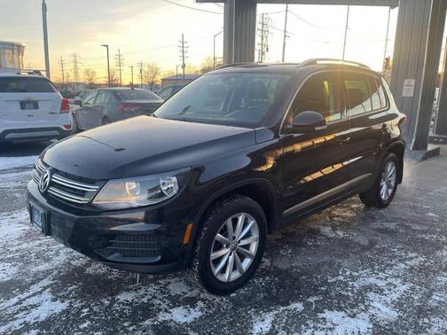 2017 Volkswagen Tiguan 2.0T Wolfsburg Edition