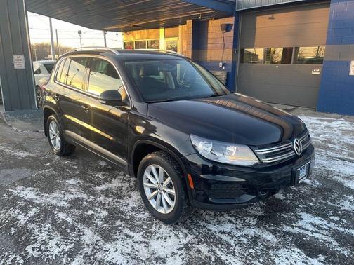 2017 Volkswagen Tiguan 2.0T Wolfsburg Edition