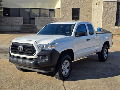 2020 Toyota Tacoma SR