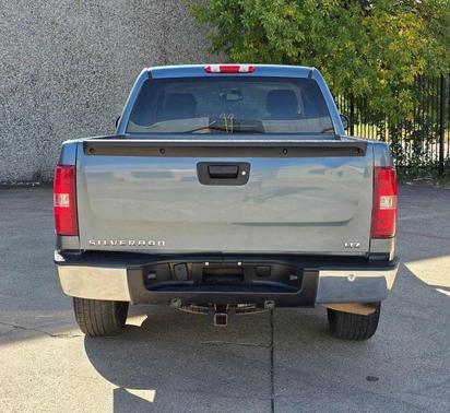 2007 Chevrolet Silverado 1500 LTZ Crew Cab