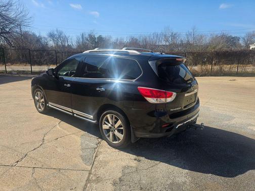 2013 Nissan Pathfinder Platinum