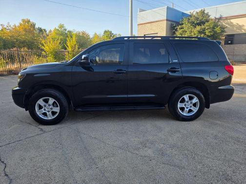 2012 Toyota Sequoia SR5