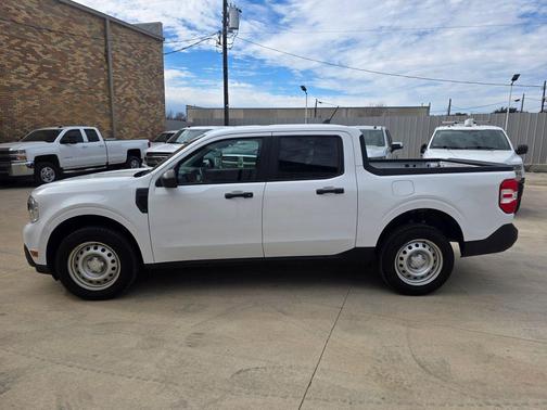 2023 Ford Maverick XL