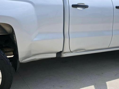 Silver Ice Metallic 2017 Chevrolet Silverado 1500 Custom
