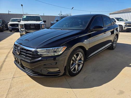 2021 Volkswagen Jetta 1.4T R-Line