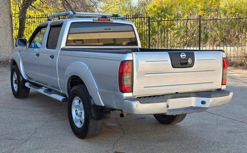 2002 Nissan Frontier SE Crew Cab